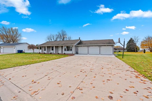 2174 NELLIE LANE, Green Bay, WI 54311