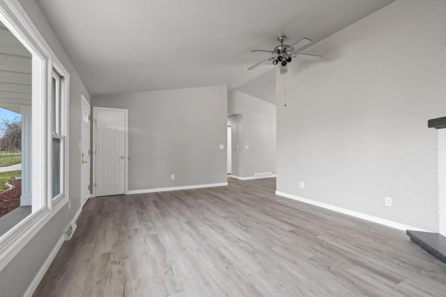 2174 NELLIE LANE, Green Bay, WI 54311