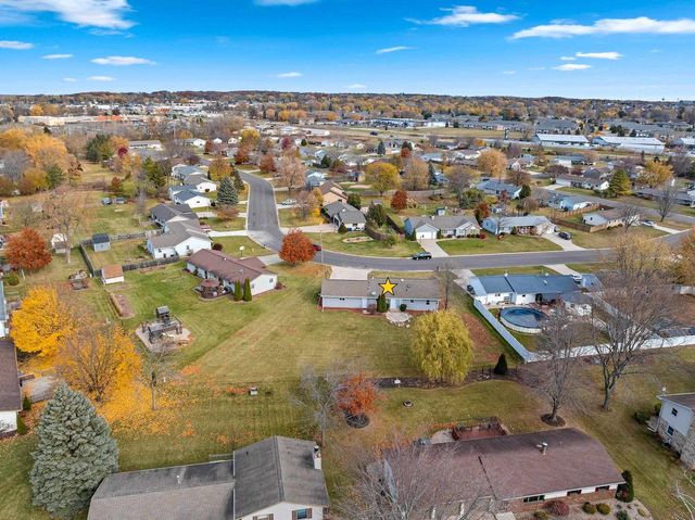 2174 NELLIE LANE, Green Bay, WI 54311