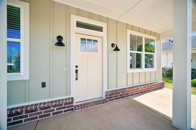 424 E 4th Street, Claremore, OK 74017