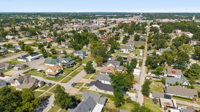424 E 4th Street, Claremore, OK 74017