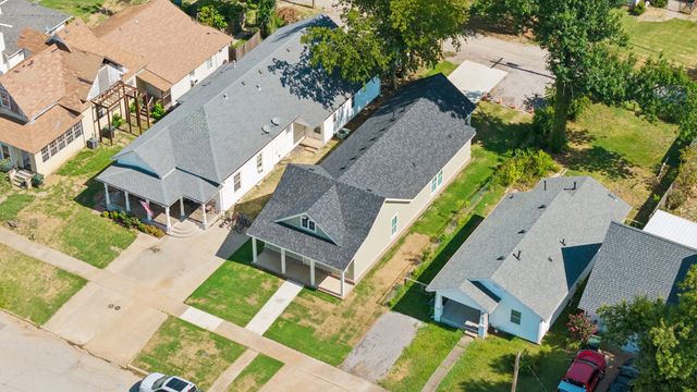 424 E 4th Street, Claremore, OK 74017