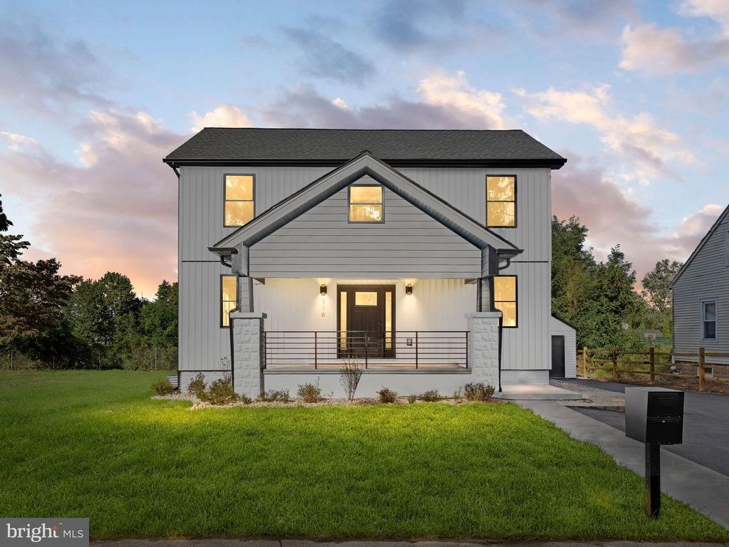 116 2ND ST, Feasterville Trevose, PA 19053