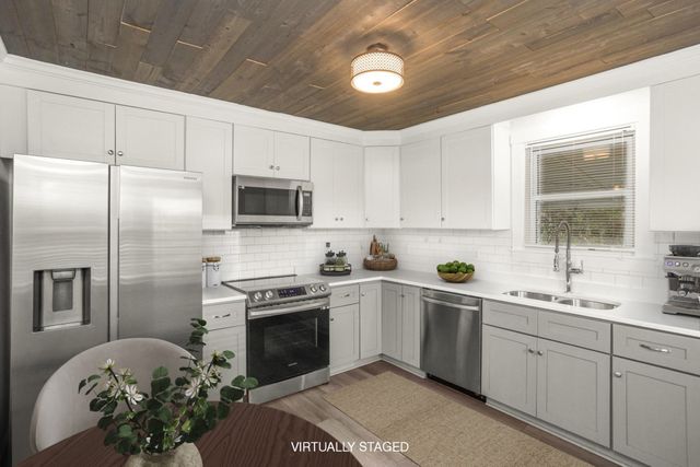 307 Finley Dr, Nashville, TN 37217