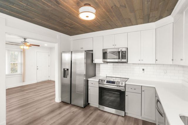 307 Finley Dr, Nashville, TN 37217