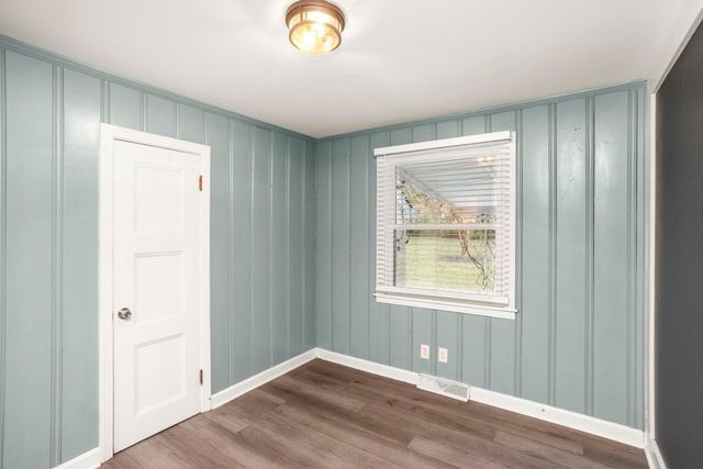 307 Finley Dr, Nashville, TN 37217