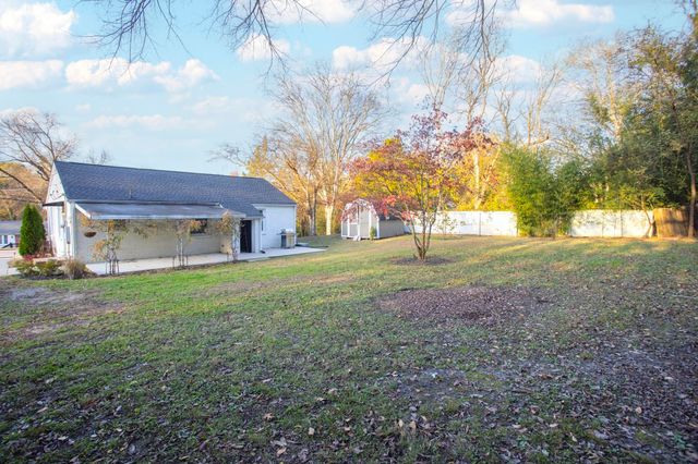 307 Finley Dr, Nashville, TN 37217