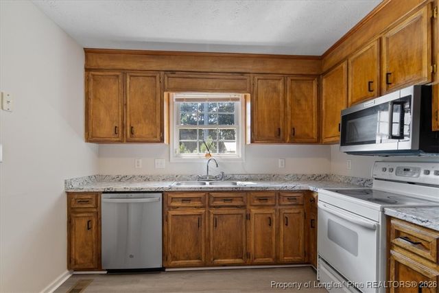 151 Ballard Drive, Raeford, NC 28376