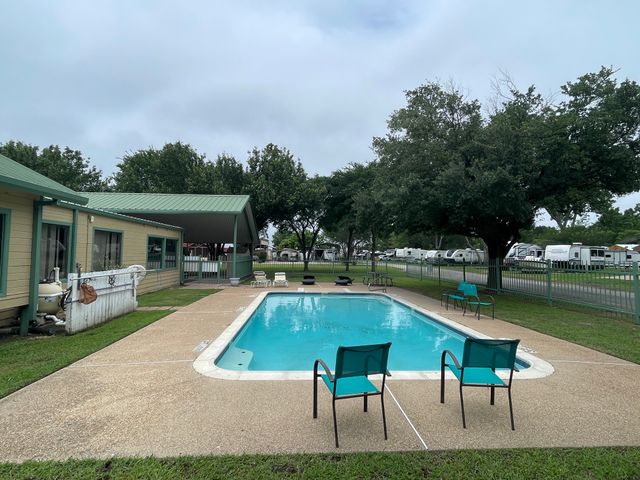 3011 Seagull Road, Kerens, TX 75144