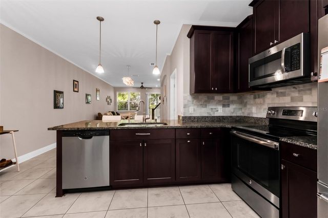 7826 52ND TERRACE E, Bradenton, FL 34203