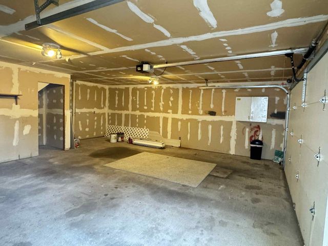 1710 Fowler Ave, Winfield, KS 67156