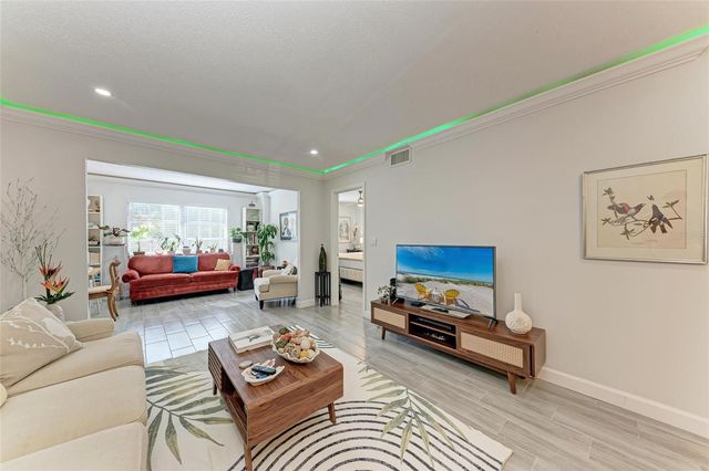 4186 HERON WAY B-219, Bradenton, FL 34205