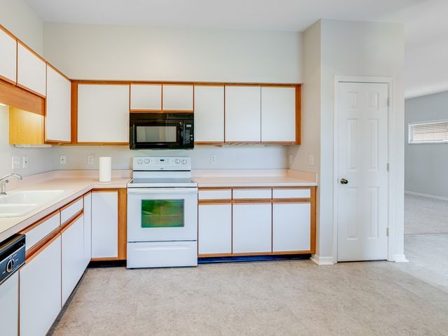 240 Garden Grove Parkway, Vero Beach, FL 32962