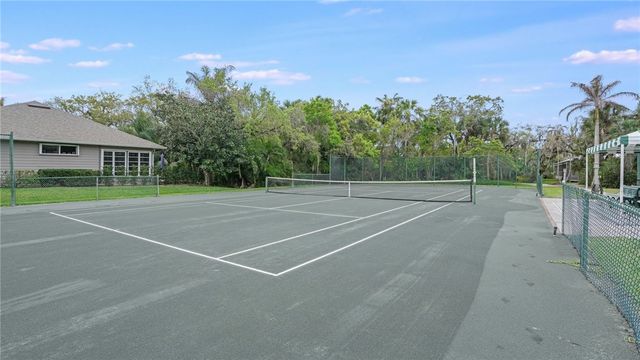 240 Garden Grove Parkway, Vero Beach, FL 32962