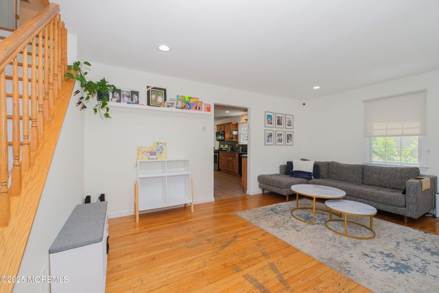 209 Woodcrest Road, Oakhurst, NJ 07755