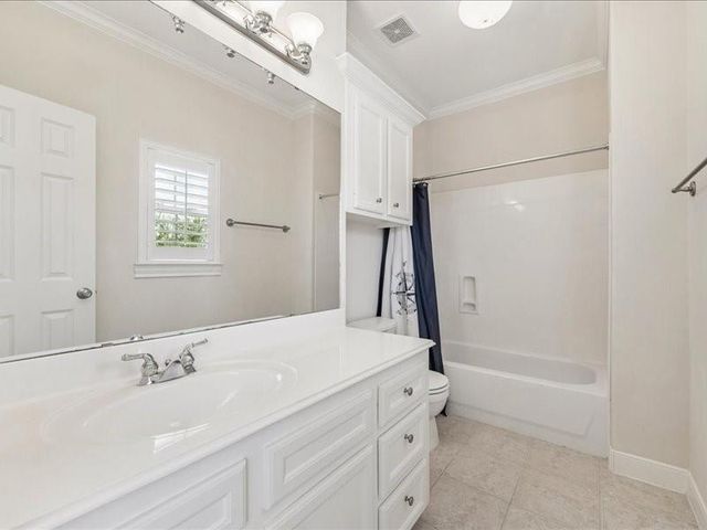 6324 Elm Court, Bellaire, TX 77401