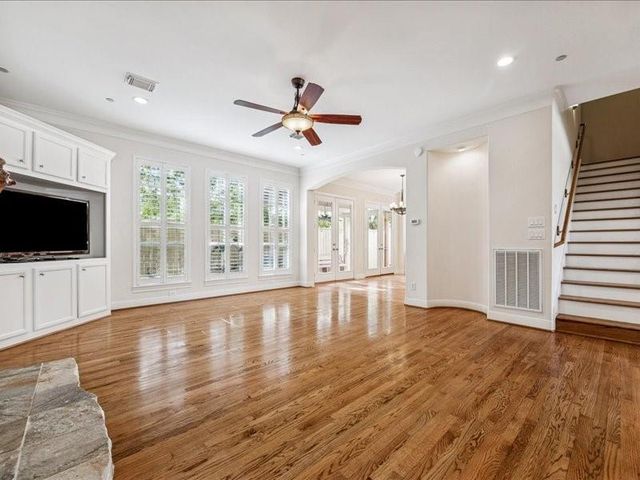 6324 Elm Court, Bellaire, TX 77401