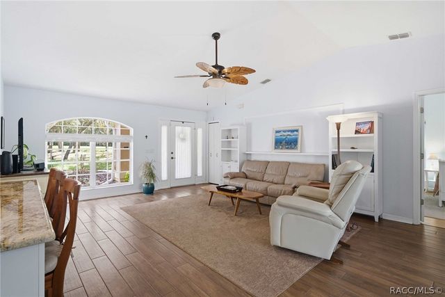 629 W Liberty Street, Hernando, FL 34442