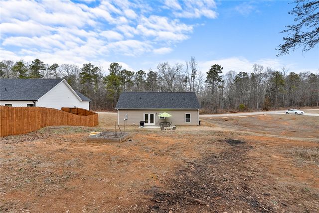 823 Pritchards Drive, Anderson, SC 29625