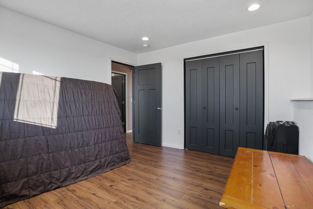 1605 30TH AVE NE, Minot, ND 58703