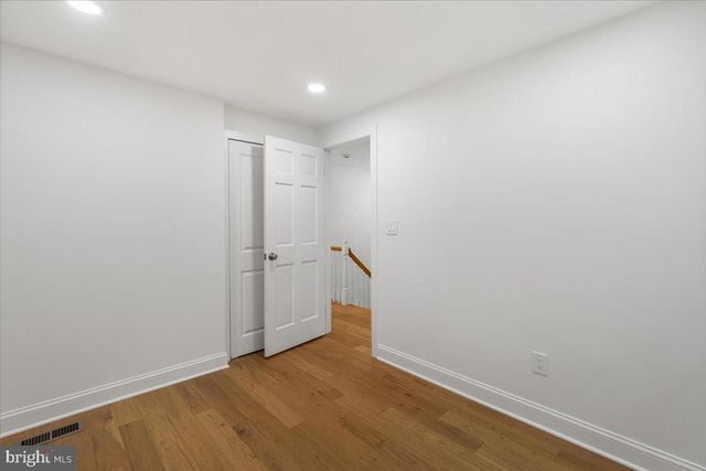 285 GUNDRY DR, Falls Church, VA 22046