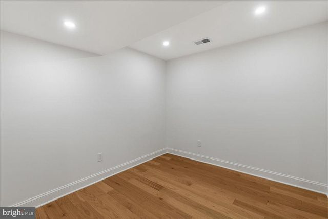 285 GUNDRY DR, Falls Church, VA 22046