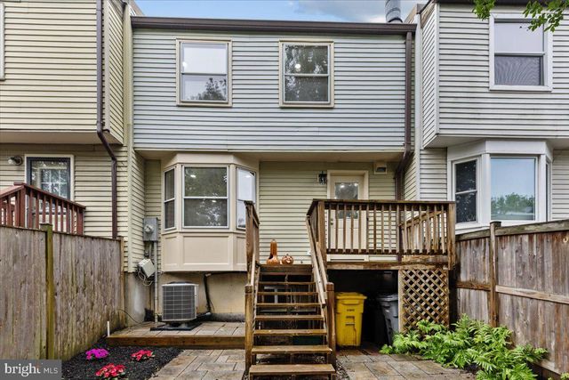 285 GUNDRY DR, Falls Church, VA 22046