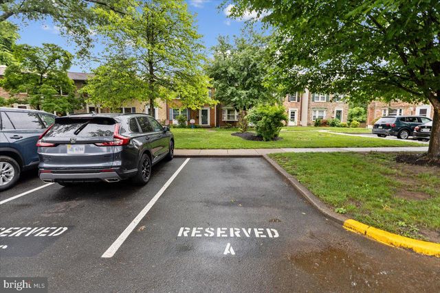 285 GUNDRY DR, Falls Church, VA 22046