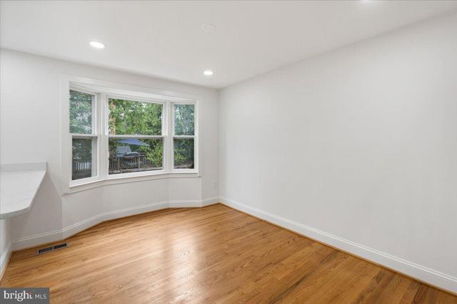 285 GUNDRY DR, Falls Church, VA 22046