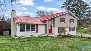 604 Franklin Avenue, Boaz, AL 35957
