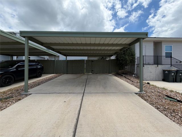 16711 Radiant DR, Manor, TX 78653