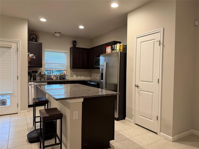 16711 Radiant DR, Manor, TX 78653