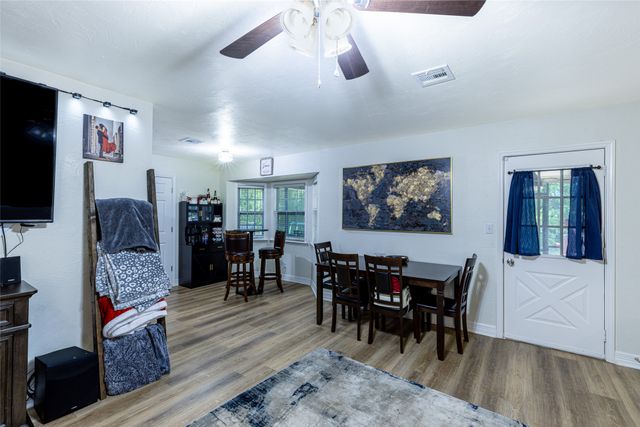 833 W 23rd Street N, Claremore, OK 74017