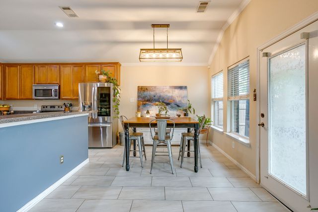 2408 Buffalo Run, Burleson, TX 76028