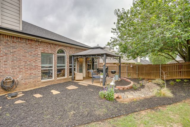 2408 Buffalo Run, Burleson, TX 76028