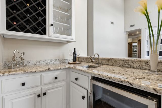 5315 Ambergate Lane, Dallas, TX 75287