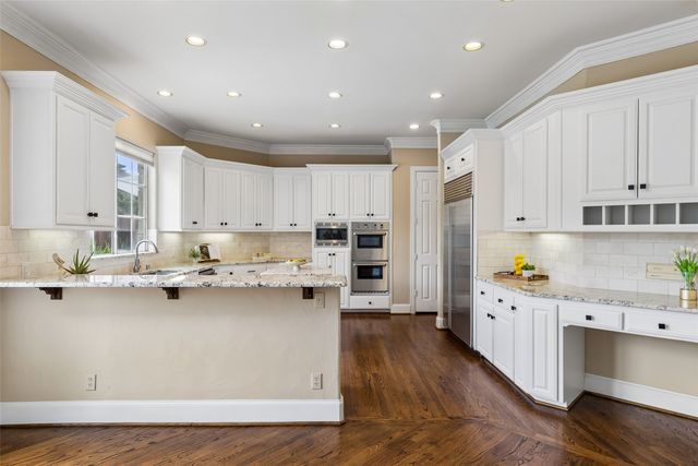 5315 Ambergate Lane, Dallas, TX 75287
