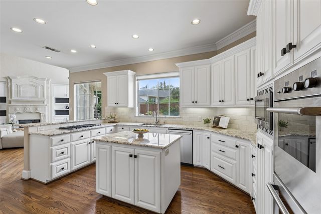 5315 Ambergate Lane, Dallas, TX 75287
