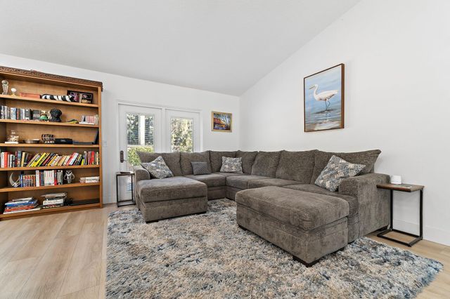 162 Greentree Circle, Jupiter, FL 33458