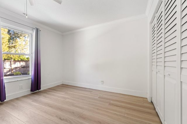 162 Greentree Circle, Jupiter, FL 33458