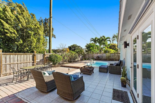 162 Greentree Circle, Jupiter, FL 33458