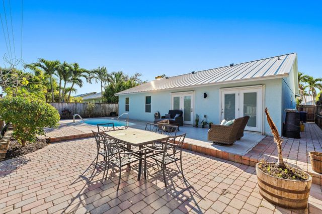 162 Greentree Circle, Jupiter, FL 33458