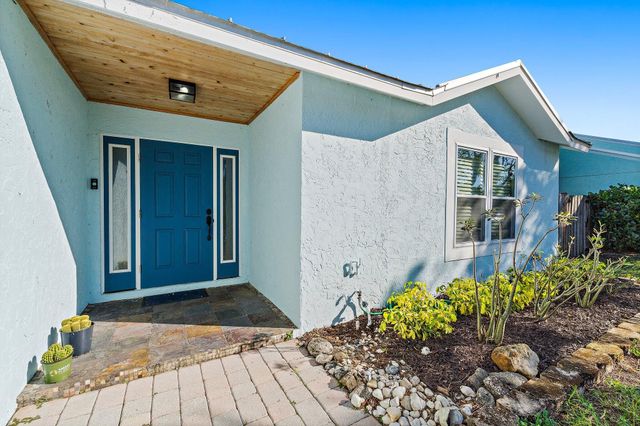 162 Greentree Circle, Jupiter, FL 33458