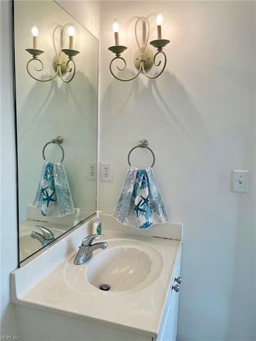 2013 Picardy CT, Virginia Beach, VA 23454