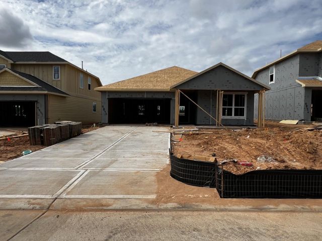 9840 Delta Wing Drive, Conroe, TX 77303
