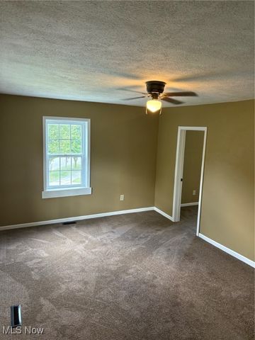 133 S Broadway Street, Lodi, OH 44254