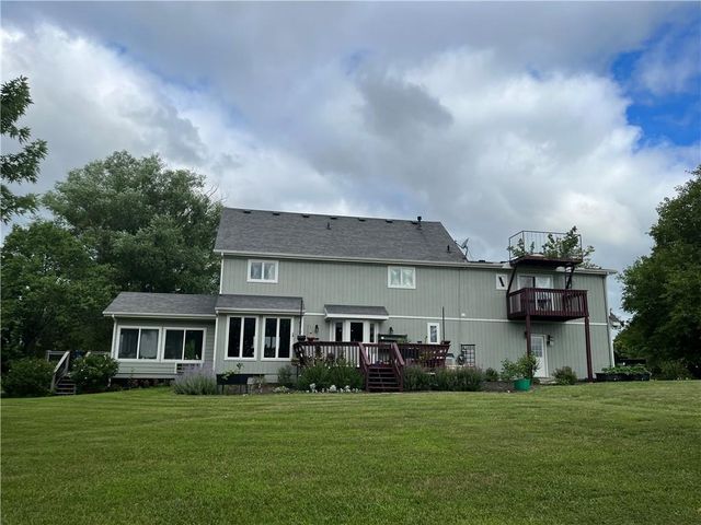 14976 150th Street, Bonner Springs, KS 66012