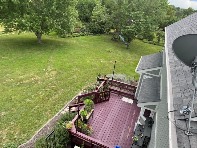 14976 150th Street, Bonner Springs, KS 66012