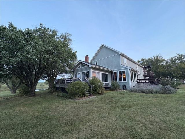 14976 150th Street, Bonner Springs, KS 66012