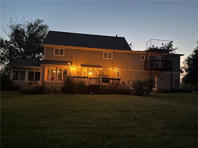 14976 150th Street, Bonner Springs, KS 66012